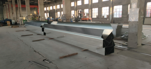 河北省秦皇岛100*130彩钢雨水管的用途与管材特点